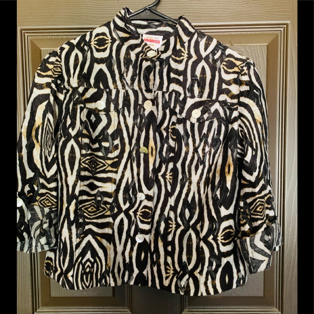 4/25 Ruby Rd. Favorites petite blouse size 4P